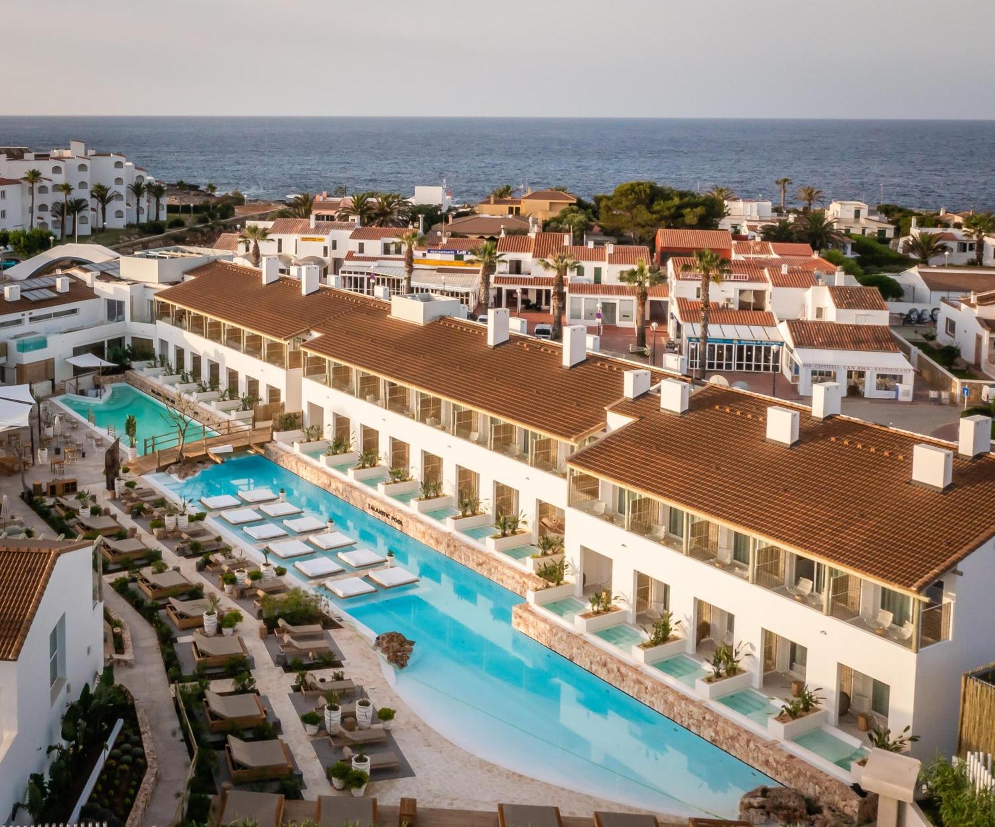 Lago Resort Menorca - Suites Del Lago Adults Only Cala en Bosch Dış mekan fotoğraf