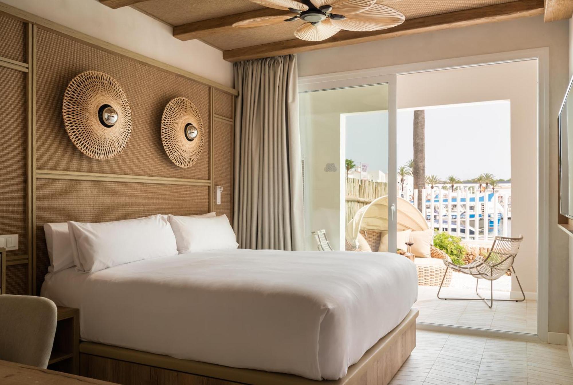Lago Resort Menorca - Suites Del Lago Adults Only Cala en Bosch Dış mekan fotoğraf